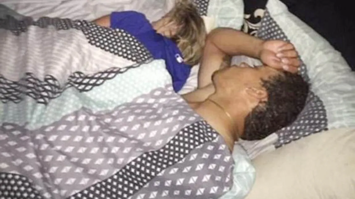 Un tânăr şi-a găsit iubita în pat cu un alt bărbat. Incredibil cum s-a răzbunat bărbatul FOTO