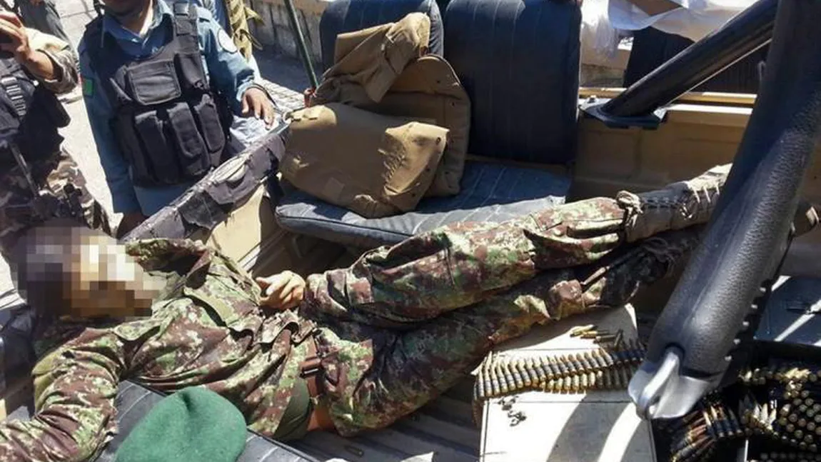 Opt morţi şi 22 de răniţii după o explozie în Afganistan produsă în apropierea unui convoi militar al NATO UPDATE