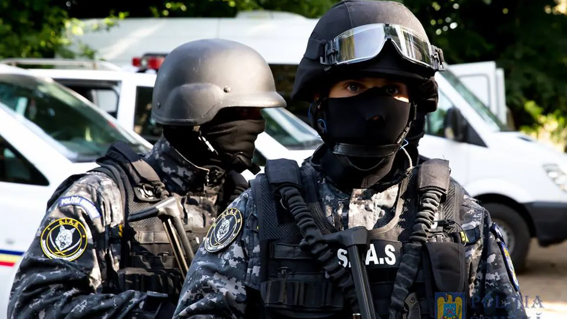 Simulare de intervenţie în cazul unei ameninţări cu bombă, în Gara de Nord