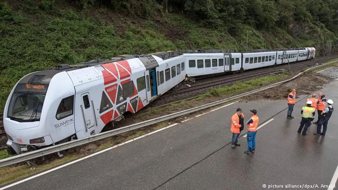 Tren deraiat în Germania. Şapte persoane au fost rănite
