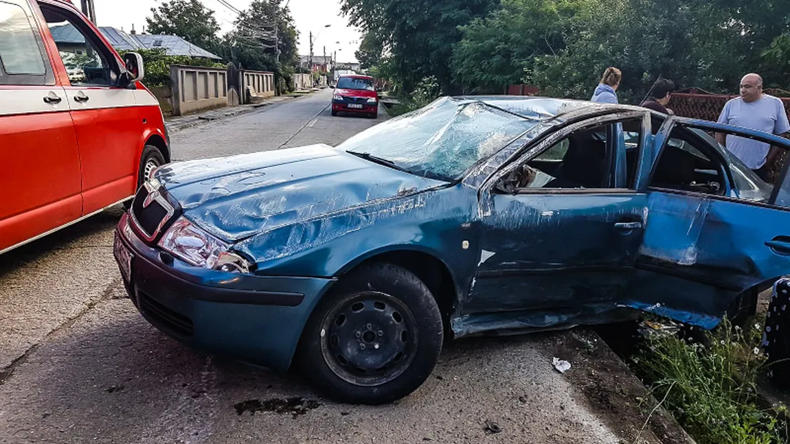 ACCIDENT în Giurgiu. Patru persoane, între care trei copii, au avut nevoie de îngrijiri medicale