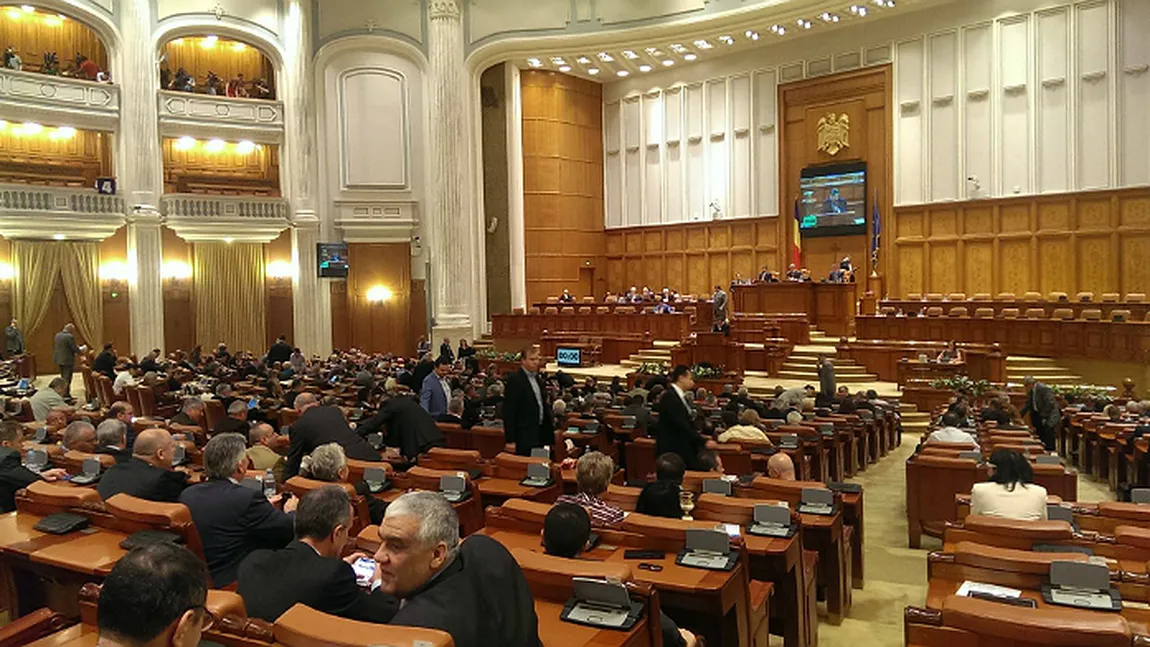 IPP: Peste 1.000 de acte normative, aflate în procedură parlamentară la început de sesiune