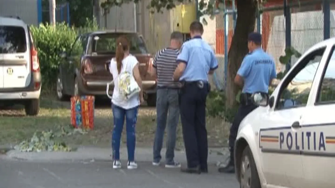 Un copil, în stare critică după ce a căzut dintr-un copac VIDEO