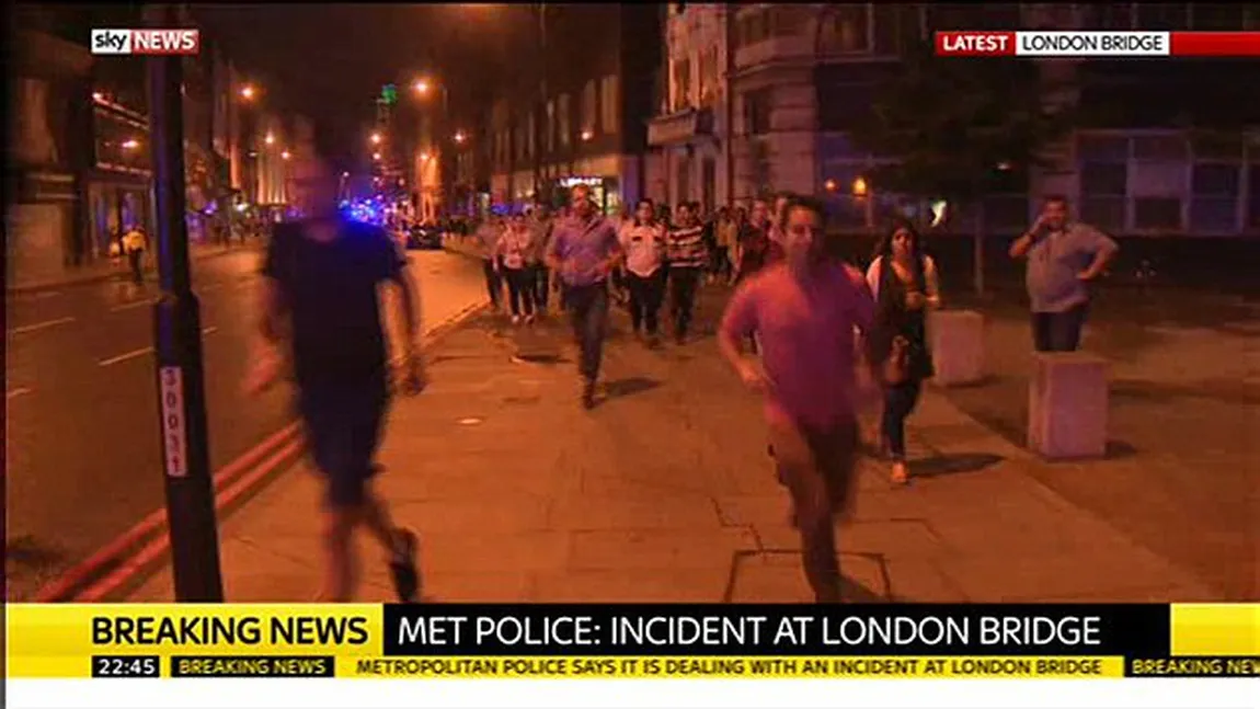 ATACURI TERORISTE la Londra: O furgonetă a intrat într-un grup, şapte morţi, 21 de răniţi în stare critică VIDEO