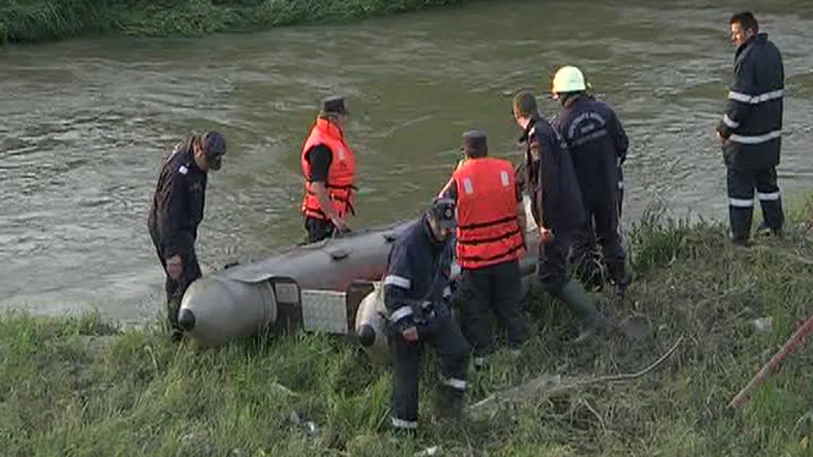 Bărbatul dispărut în râul Olt, găsit