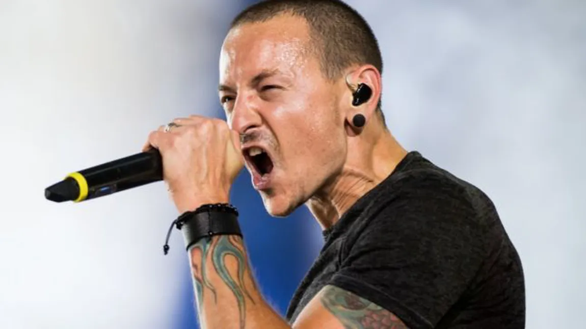 Solistul trupei Linkin Park s-a sinucis spânzurându-se cu o curea