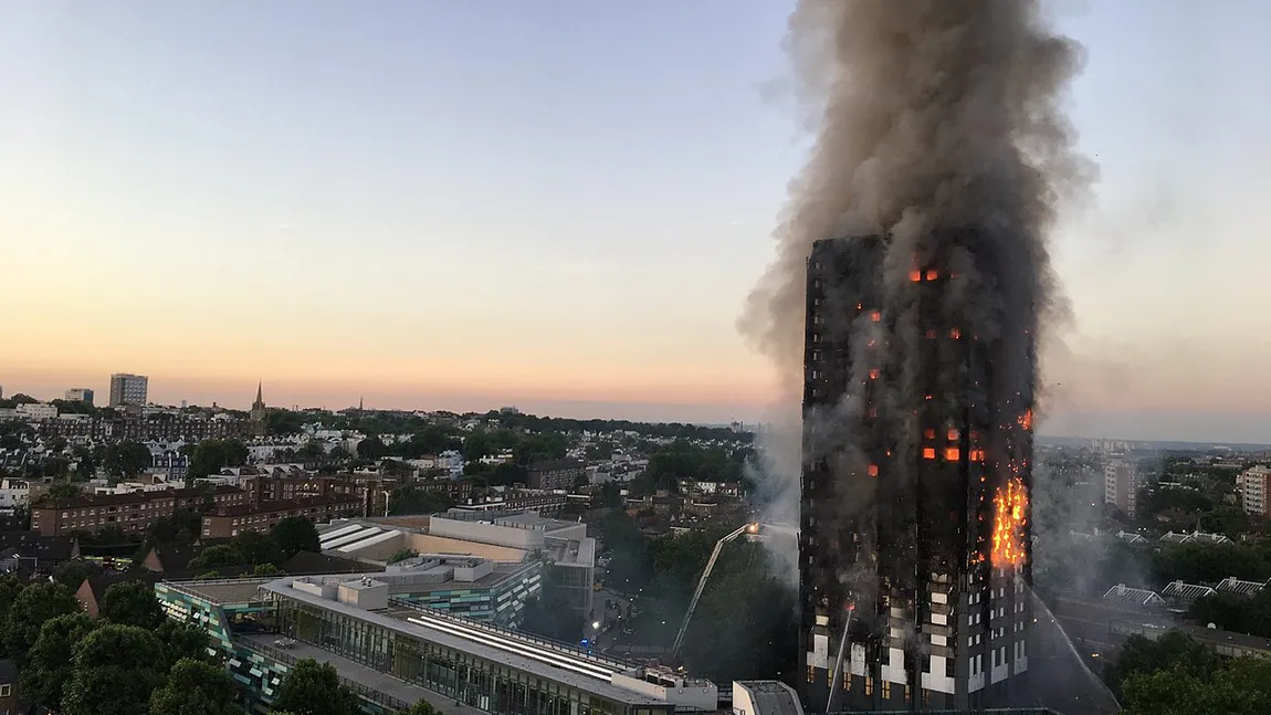 Consiliul administrativ al clădirii incendiate Grenfell Tower din Londra, suspectat de ucidere din culpă
