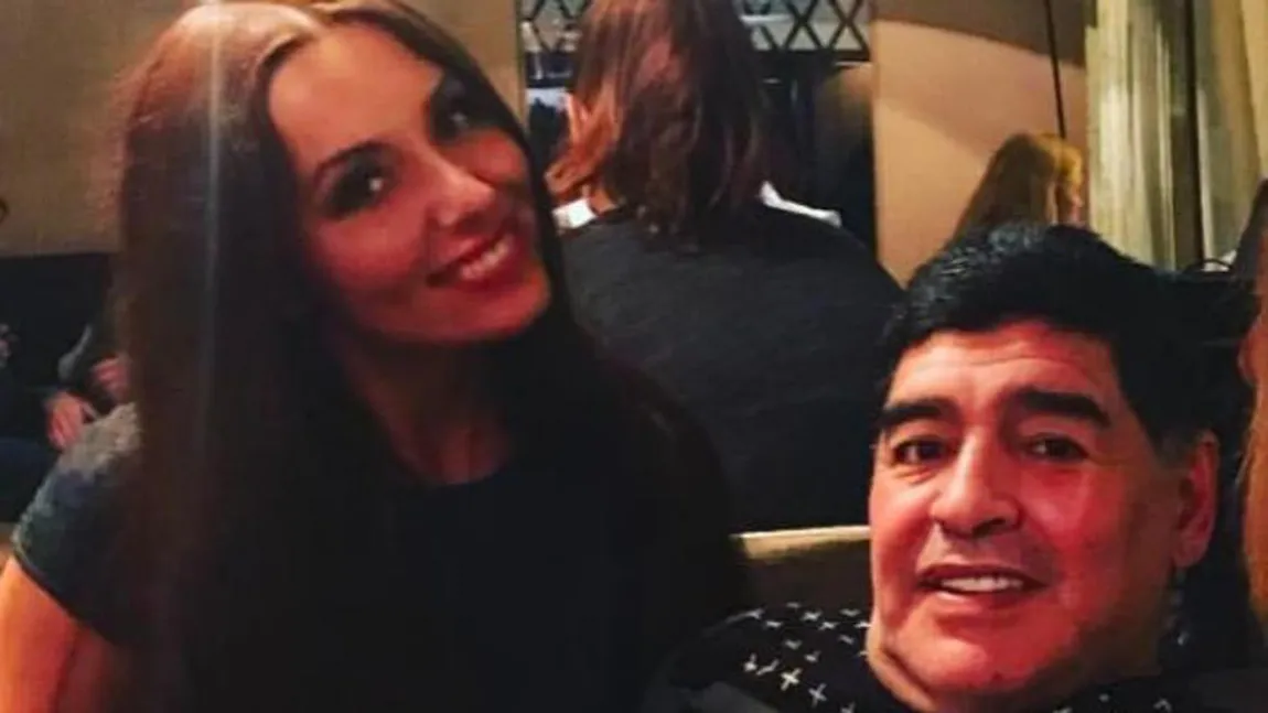 Maradona, acuzat de hărţuire sexuală de o sexy-jurnalistă