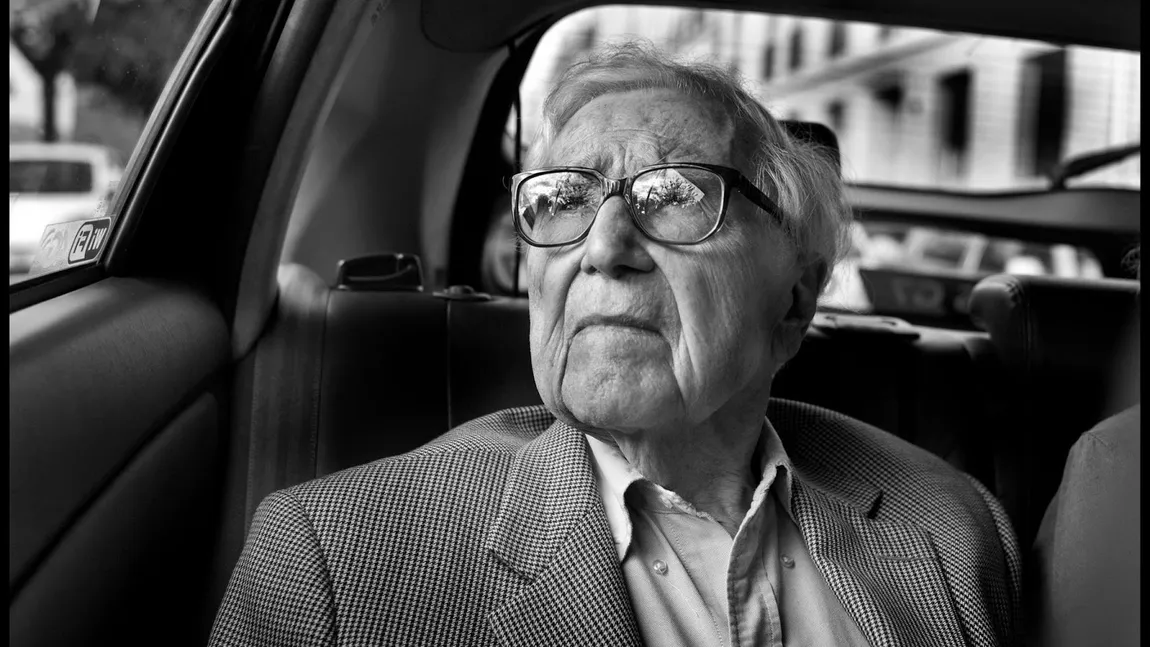 Un titan al fotojurnalismului a murit la vârsta de 100 de ani