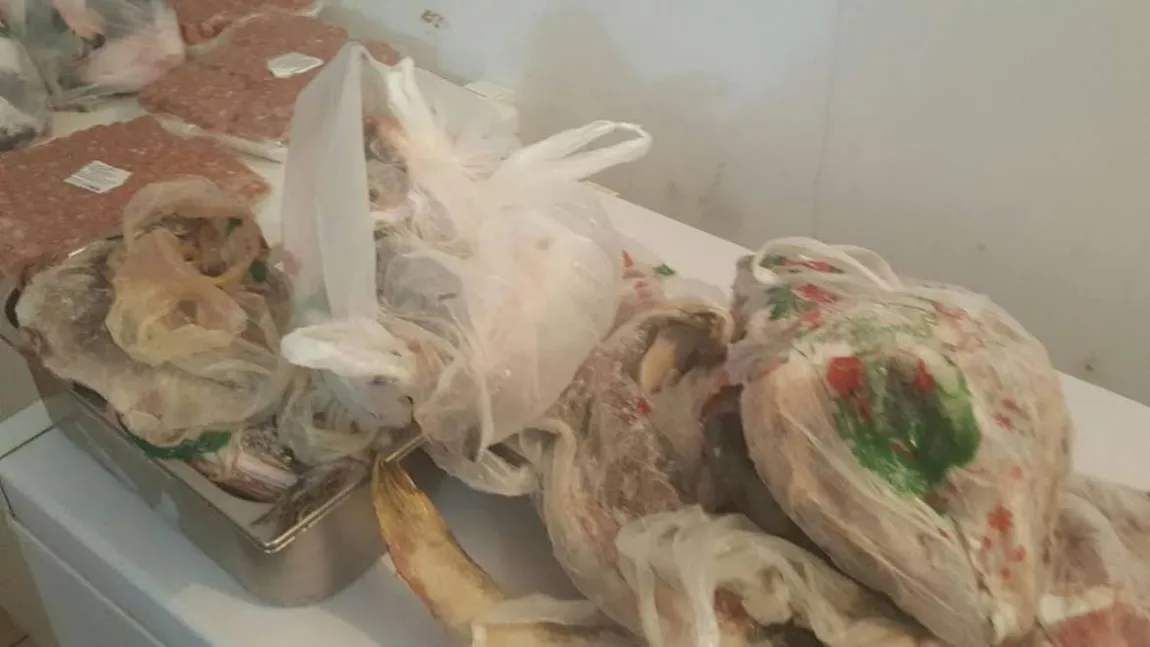 Două terase de pe o plajă din Constanţa au fost închise temporar de inspectorii de la Protecţia Consumatorilor