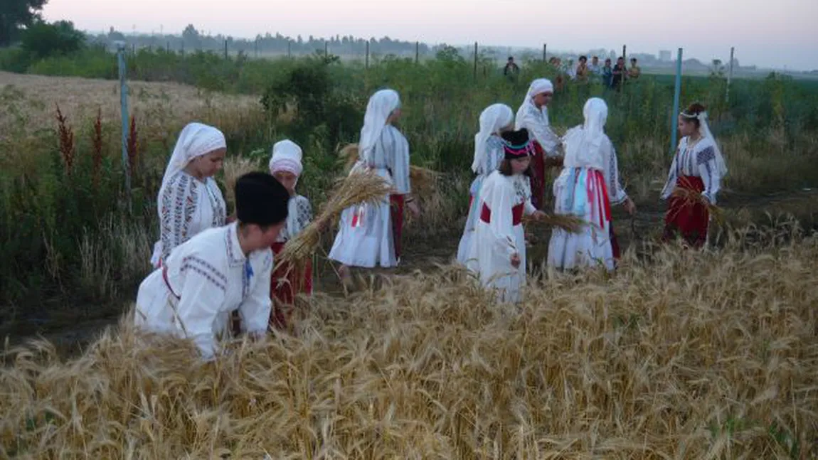CALENDAR ORTODOX 2017: Ce mari sărbători sunt în august. Nu uitaţi de Macavei, Sf. Maria şi Schimbarea la faţă