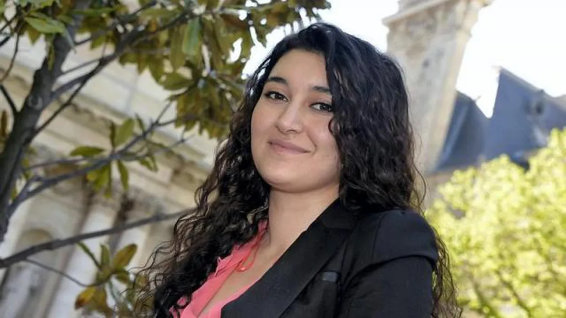 O româncă de etnie romă, absolventă a Universităţii Sorbona, candidează pentru un loc în Senatul Franţei. Povestea Aninei Ciuciu