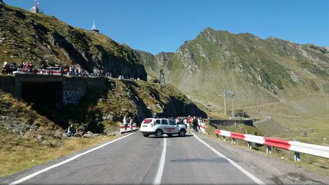 Accident grav pe Transfăgărăşan. Un motociclist german a fost luat cu elicopterul SMURD