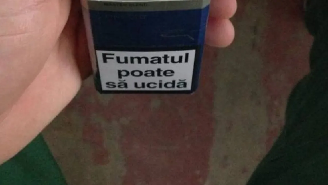 A cumpărat un pachet de ţigări de la un chioşc din Regie. Când l-a desfăcut a avut un şoc FOTO