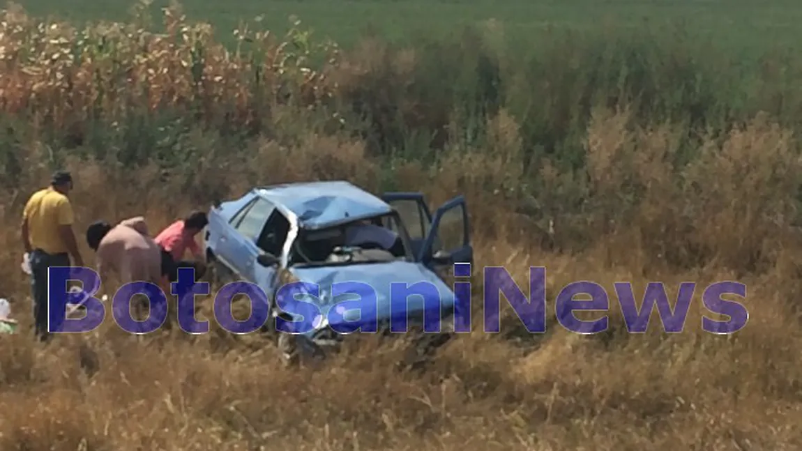 Accident grav în Botoşani. Trei angajaţii ai primăriei Leorda au ajuns la spital după ce s-au răsturnat cu maşina