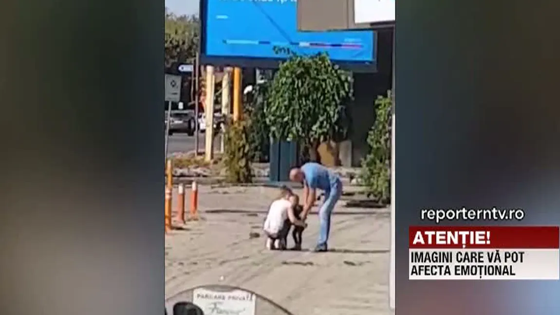 Mamă bătută în plină stradă. Copilul a fost trântit la pământ VIDEO