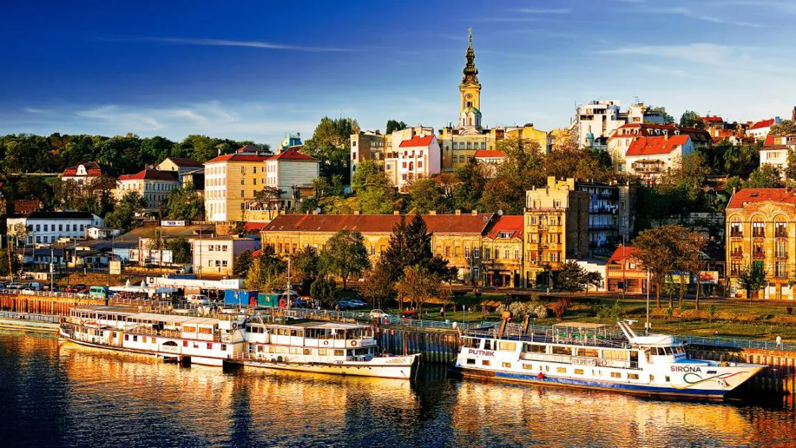 Vacanţa pregătită cu o lună înainte. Top 8 destinaţii pentru octombrie cu zboruri ieftine