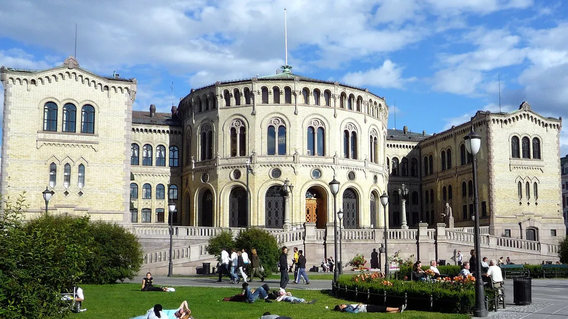 Alegeri parlamentare în Norvegia: Dreapta obţine majoritatea parlamentară