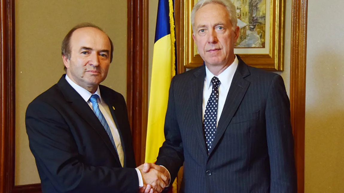 Ambasadorul Hans Klemm: Statele Unite au anumite îngrijorări faţă de propunerile de modificare a legilor Justiţiei