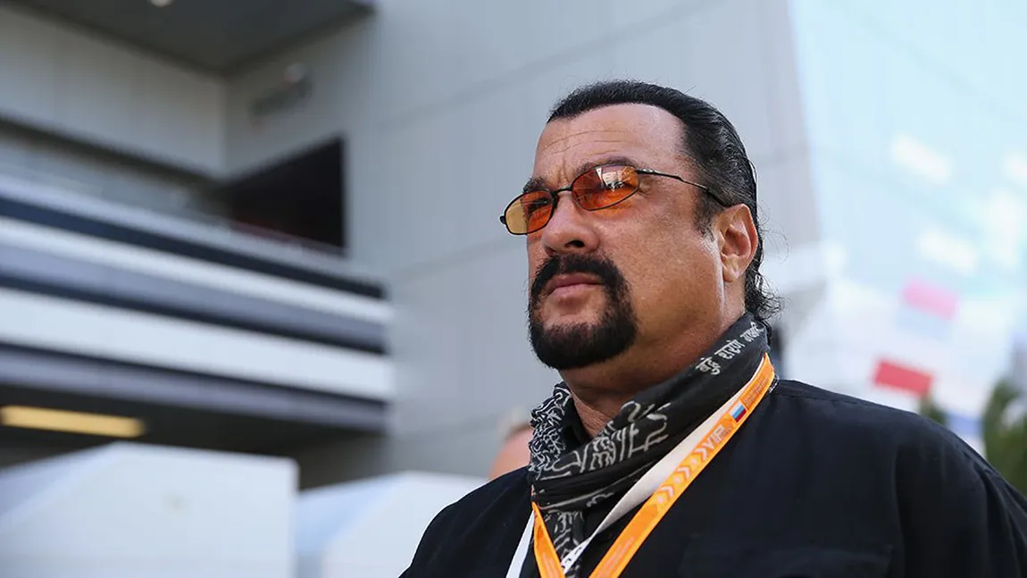 Fiica lui Steven Seagal este un model plus-size FOTO