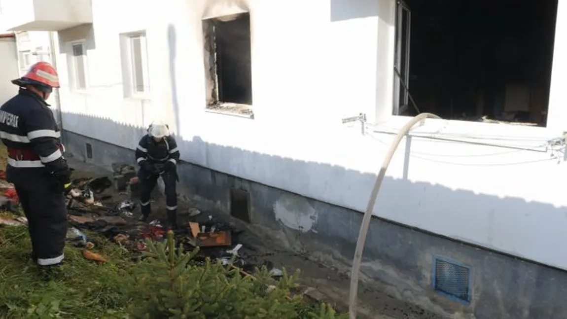 INCENDIU într-un bloc din Mediaş: 16 persoane au fost evacuate