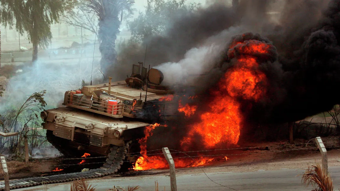 Un tanc M1A1 Abrams, distrus de o rachetă chineză. Incidentul a avut loc la Kirkuk