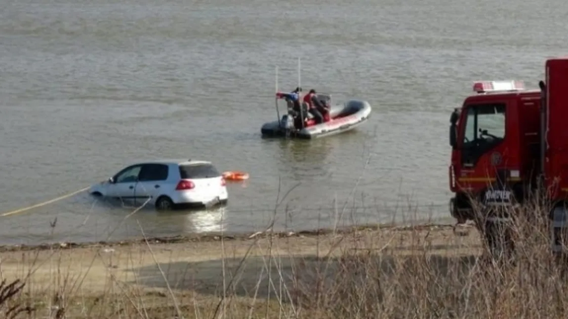 Trupul bărbatului căzut cu maşina în Dunăre a fost găsit la aproape trei săptămâni de la accident, la 44 de kilometri distanţă
