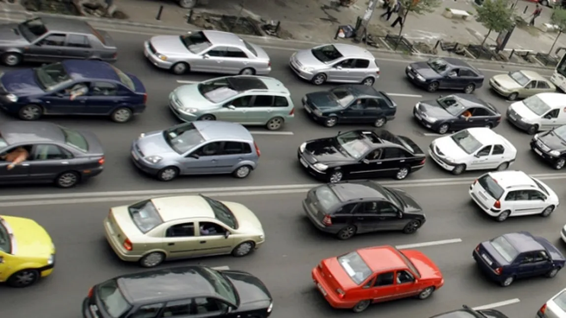 Viteza maximă cu care pot circula şoferii în localităţi ar putea creşte