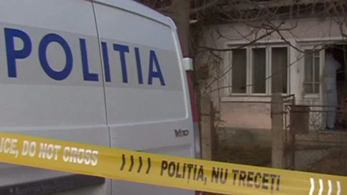 Copil de 12 ani torturat de propriul tată. L-a legat de un copac şi a început să-l taie, mama băiatului a primit o filmare