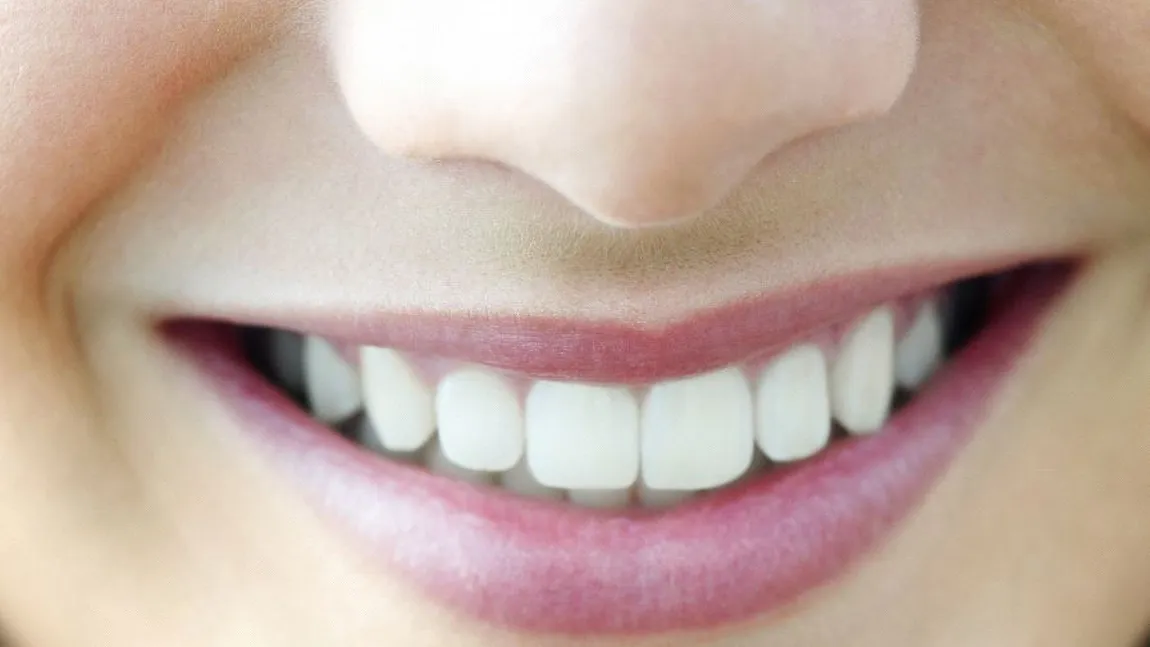 Ce spune forma dinţilor despre personalitatea ta. Ai curaj să zâmbeşti?