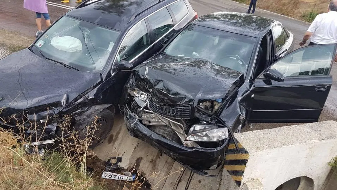 Accident cu doi morţi şi trei răniţi pe DN25, în judeţul Galaţi