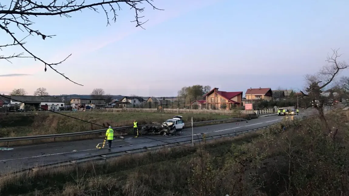 Cinci oameni au murit carbonizaţi într-un grav accident petrecut la Suceava. Victimele se întorceau de la o petrecere de Halloween