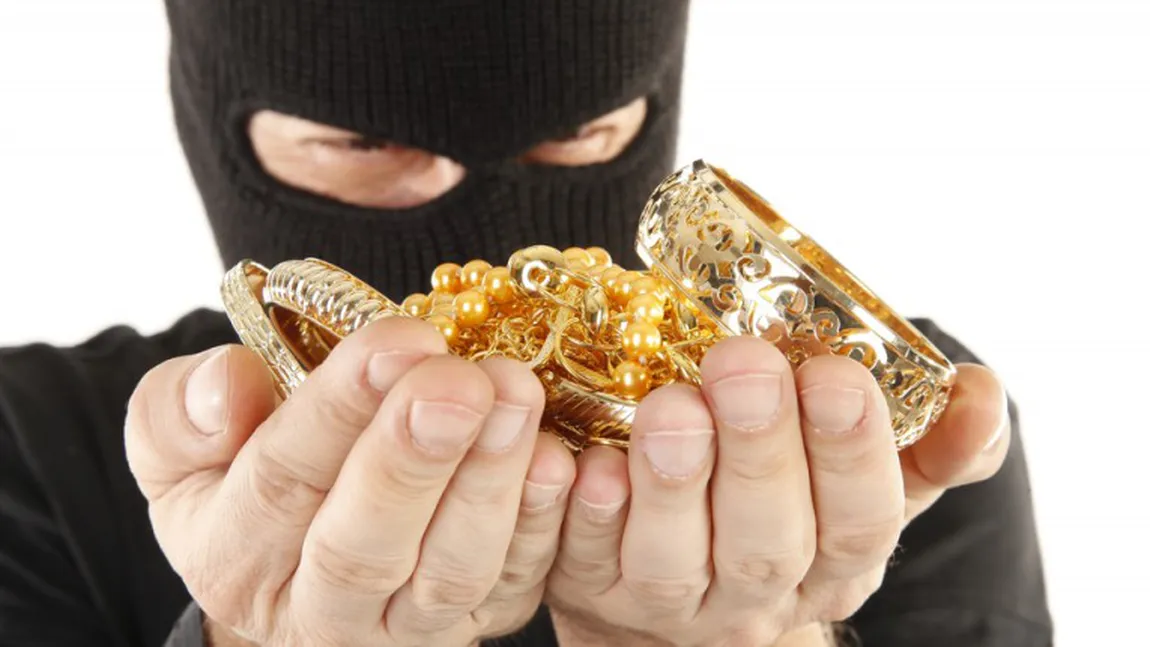 Au fost furate bijuterii de peste 1 milion de euro dintr-un tren