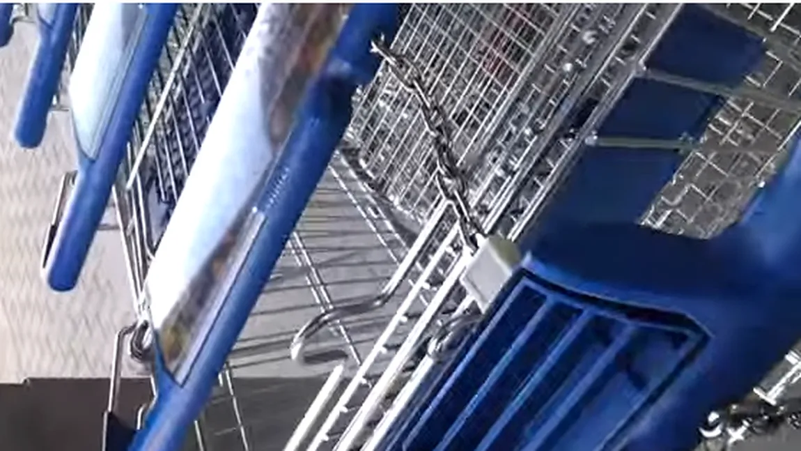Cum se deblochează un cărucior de la supermarket fără monedă. Este foarte simplu VIDEO