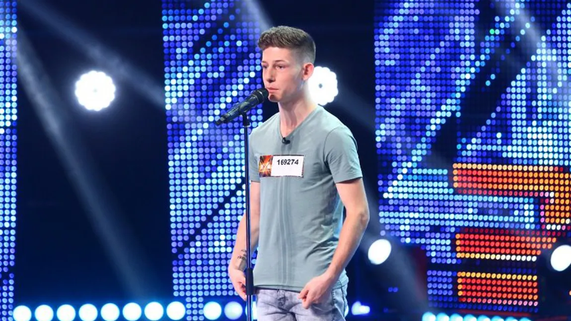 X Factor. Povestea impresionantă a tânărului cu 24 de fraţi care a copilărit în centre de plasament