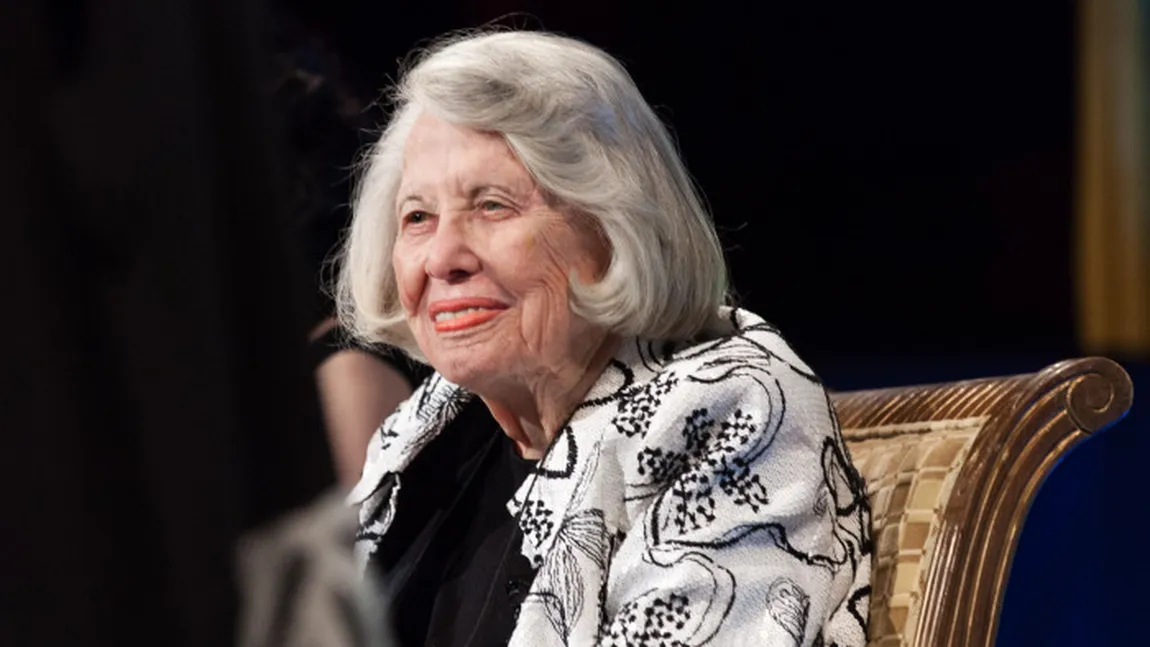 Liz Smith, legendara ziaristă de bârfe din New York, a murit la 94 de ani