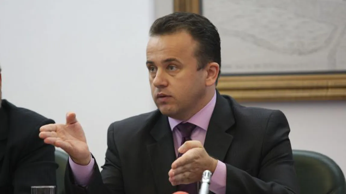 Liviu Pop: Fostele unităţi de învăţământ vor fi date în administrarea autorităţilor publice locale