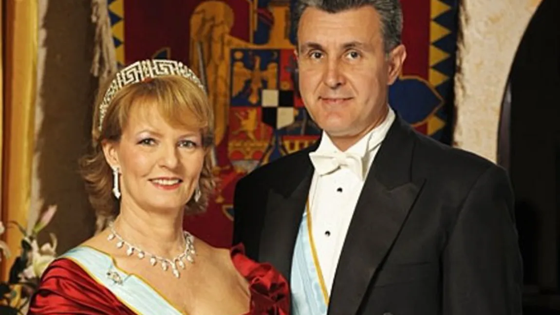 NUNTA REGALĂ: Bijuterii inspirate de Brâncuşi, cadouri simbol din partea Familiei regale a României