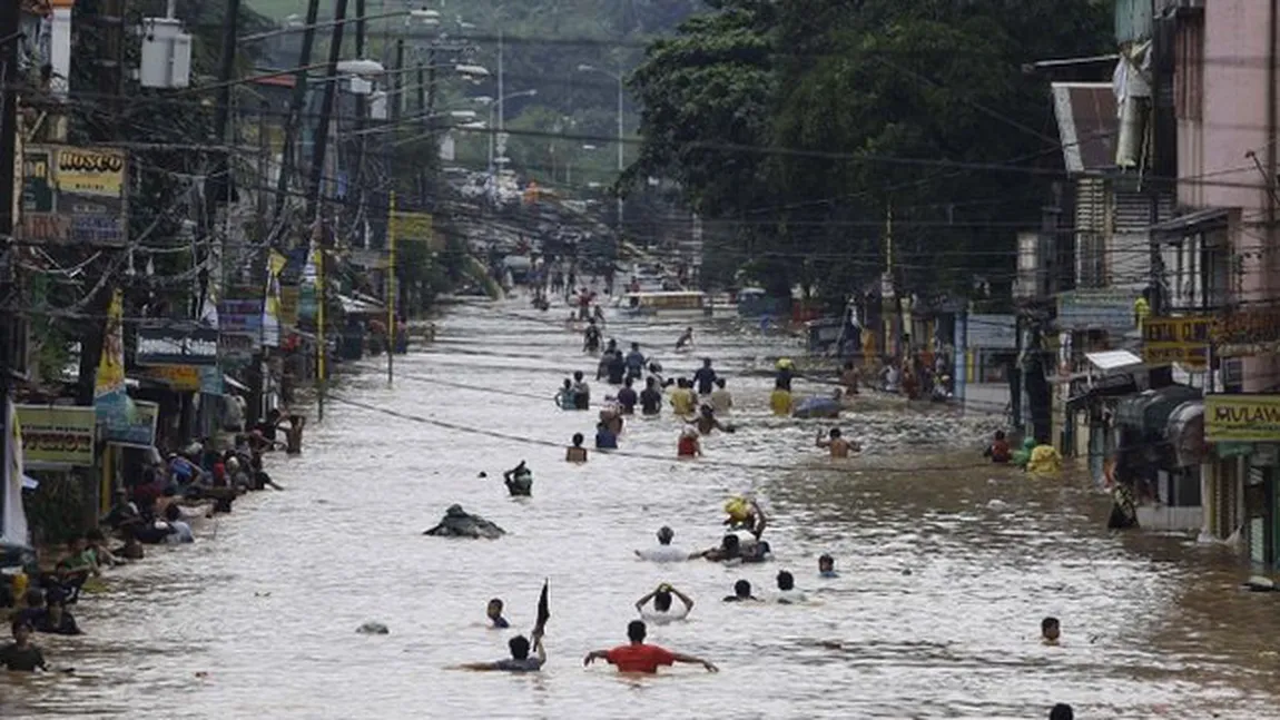 Tragedie în Filipine: Cel puţin 90 de morţi şi zeci de dispăruţi după inundaţiile şi alunecările de teren