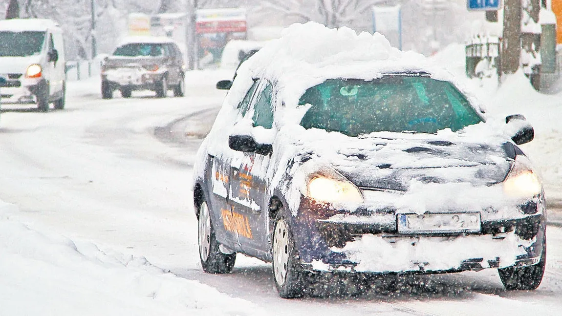 Greşeala pe care o fac şoferii iarna când pornesc motorul