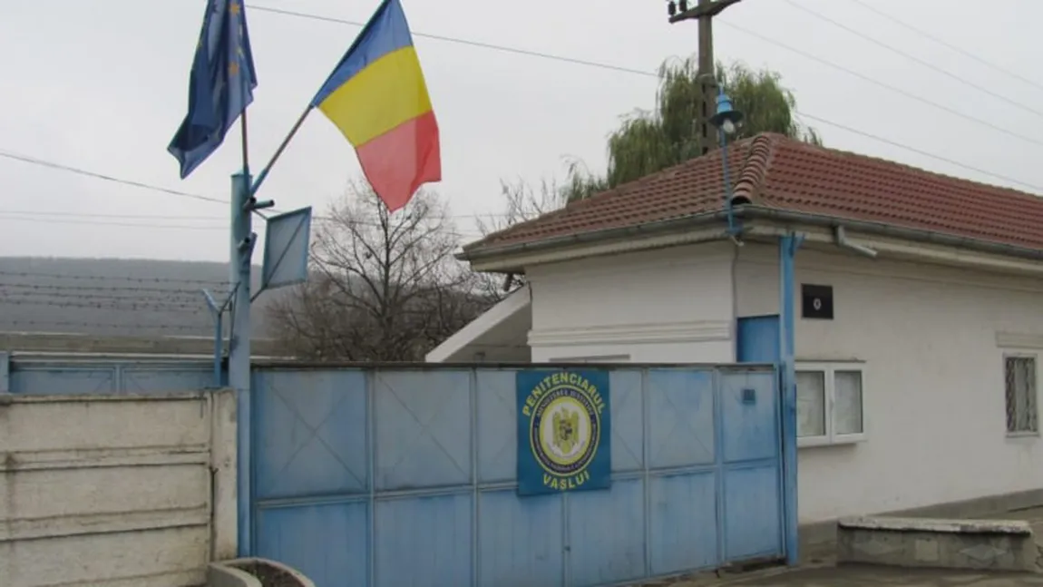 REVOLTĂ în Penitenciarele Vaslui şi Iaşi. Angajaţii au refuzat să mai intre la serviciu