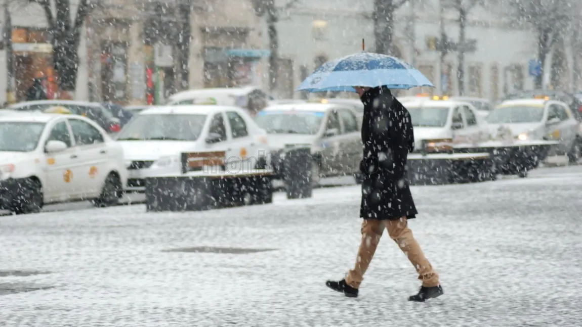 PROGNOZA METEO. Vreme rece în următoarele zile. Ninge în Bucureşti