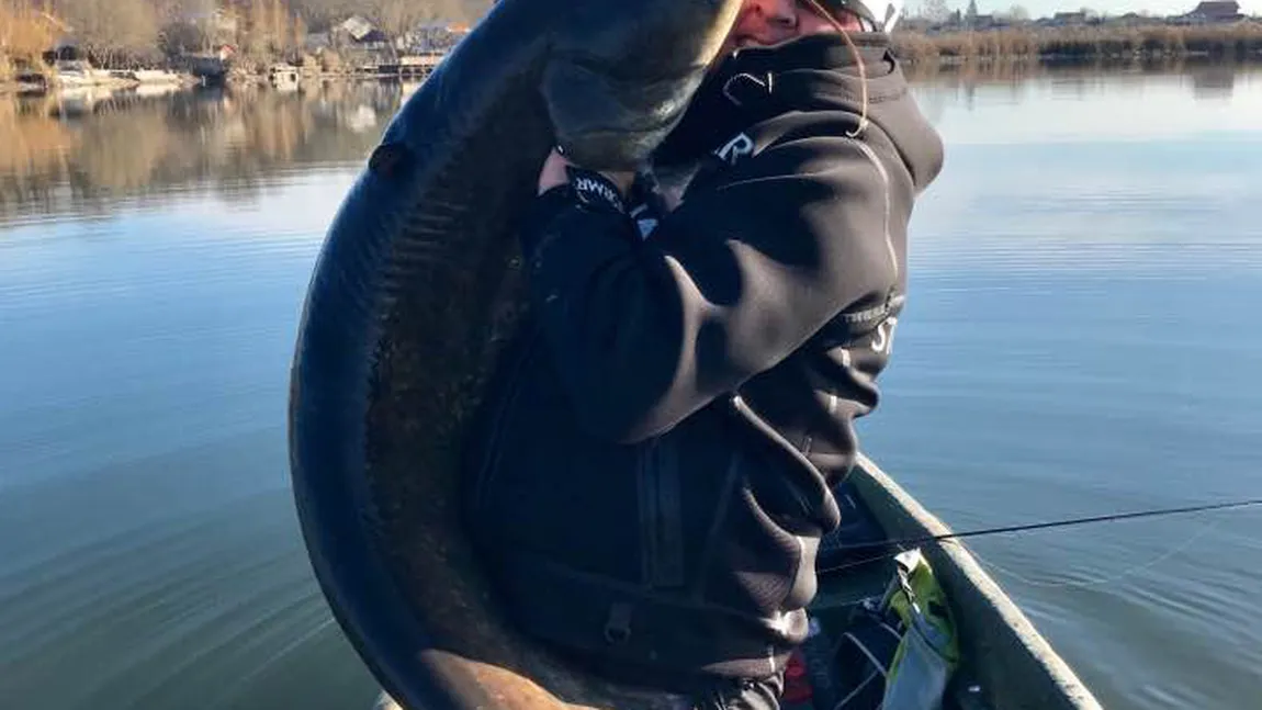 Robert Boanţă, românul campion mondial la pescuit, a prins un somn gigantic GALERIE FOTO