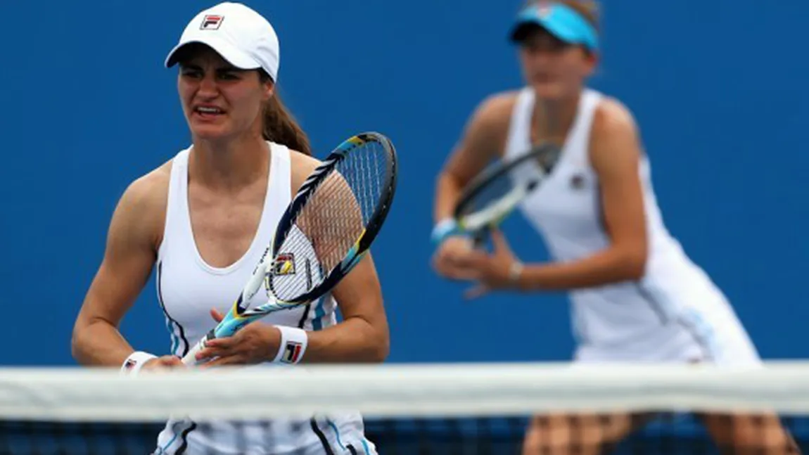 Irina Begu şi Monica Niculescu s-au calificat în semifinalele probei de dublu de la Australian Open