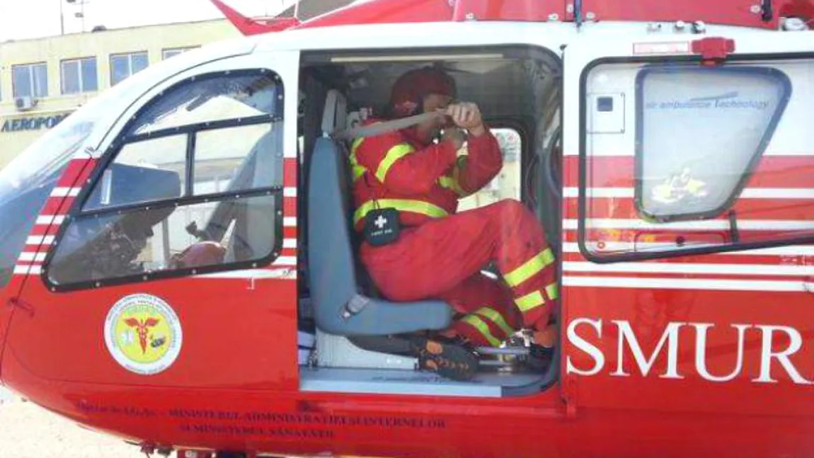 Accident în lanţ în Constanţa: patru maşini implicate, unul dintre şoferi, preluat de elicopterul SMURD
