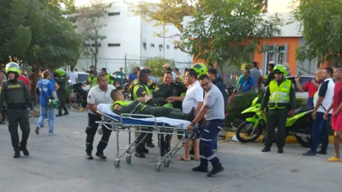 Cinci poliţişti ucişi, 41 răniţi. Bilanţ sângeros al unui atac armat asupra unui comisariat din Columbia