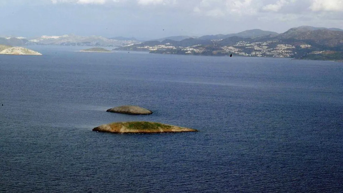 Două nave militare, una greacă şi alta turcă, au intrat în coliziune în Marea Egee