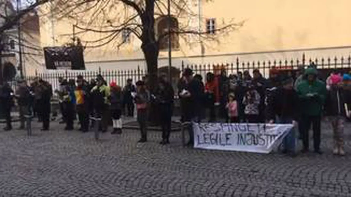 Protest la Sibiu faţă de modificătile aduse legilor Justiţiei