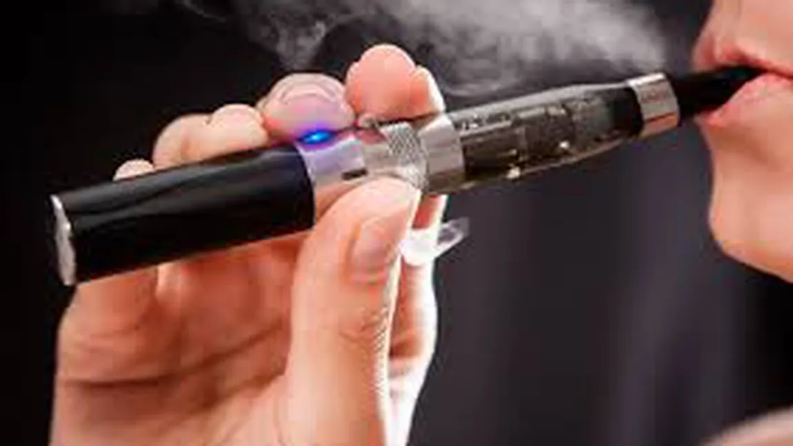Comisia Europeană exclude deocamdată aplicarea taxei pentru ţigările electronice