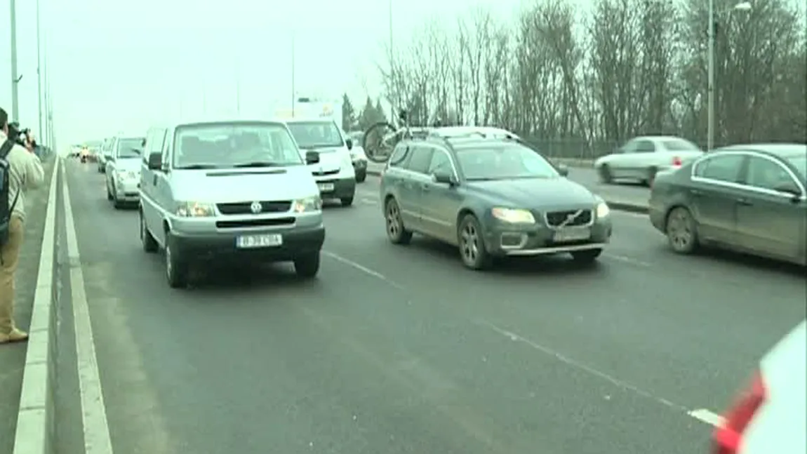Aglomeraţie pe Valea Prahovei, trafic paralizat pe DN1